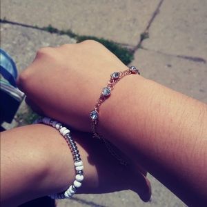 Meet your Posher, Moemoe